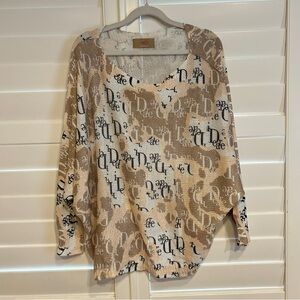 Free For Humanity D Print Lightweight Sweater Tan Cream Multi Size Small